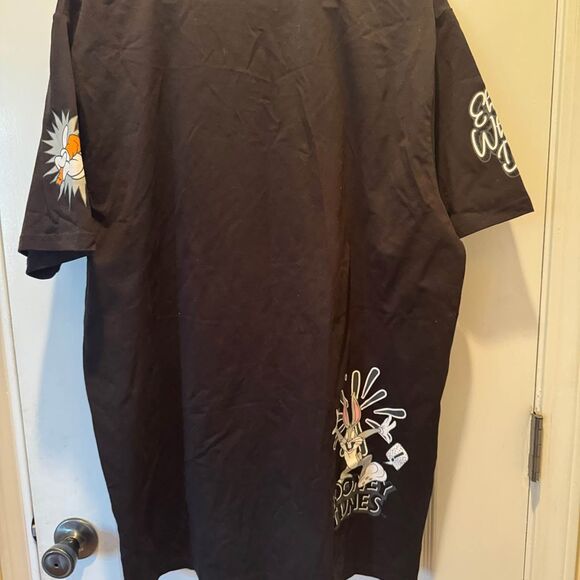 Looney Tunes Bugs Bunny Shirt 2XL - Picture 6 of 6